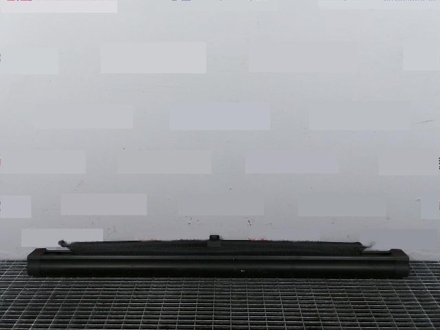 bontott AUDI A4 B8 Térelválasztó