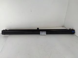 bontott AUDI A4 B8 Térelválasztó