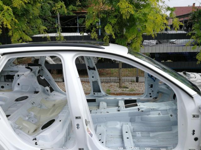 bontott AUDI A4 B8 Tető Díszléc