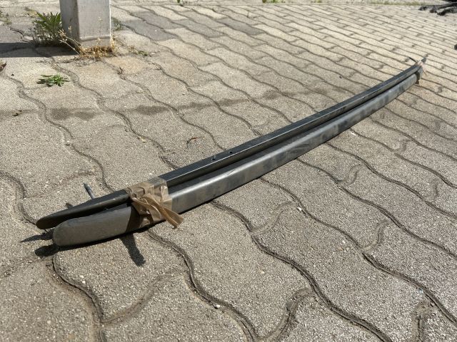 bontott AUDI A4 B8 Tetősín Pár