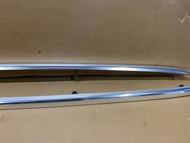 bontott AUDI A4 B8 Tetősín Pár