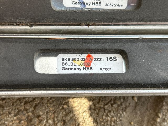 bontott AUDI A4 B8 Tetősín Pár