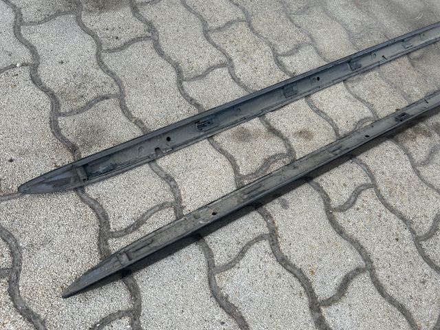 bontott AUDI A4 B8 Tetősín Pár