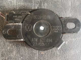 bontott AUDI A4 B8 Tolatóradar Hangszóró