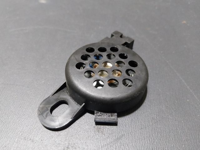 bontott AUDI A4 B8 Tolatóradar Hangszóró