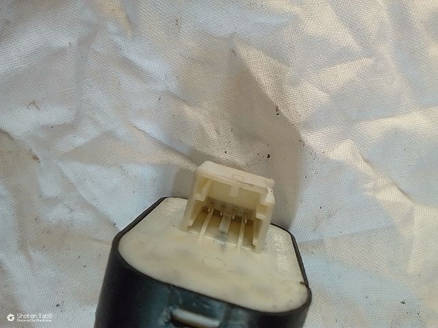 bontott AUDI A4 B8 Tükör Állító Elektronika