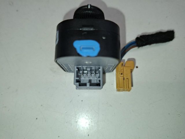 bontott AUDI A4 B8 Tükör Kapcsoló