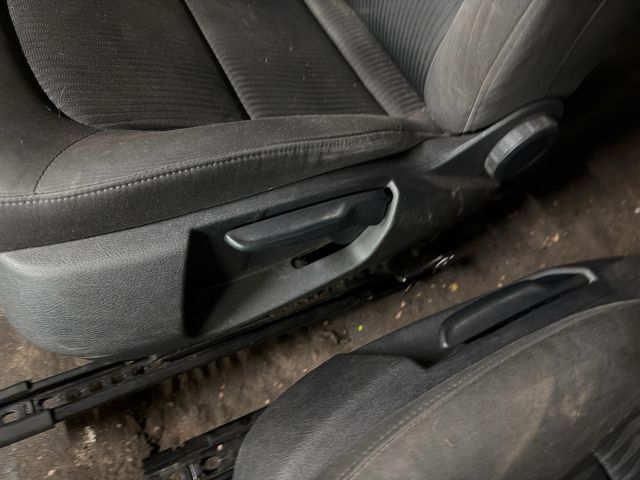 bontott AUDI A4 B8 Ülés Szett