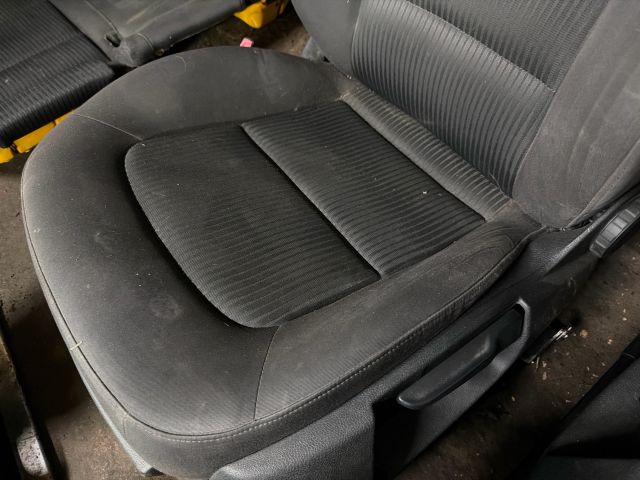 bontott AUDI A4 B8 Ülés Szett