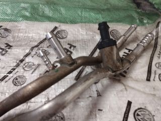 bontott AUDI A4 B8 Üzemanyagcső