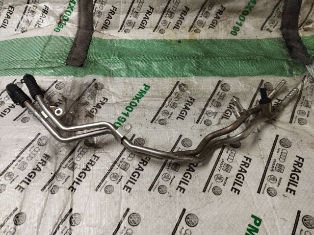 bontott AUDI A4 B8 Üzemanyagcső