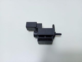 bontott AUDI A4 B8 Vákum Szelep