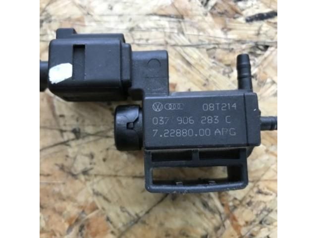 bontott AUDI A4 B8 Vákum Szelep