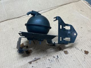 bontott AUDI A4 B8 Vákum Tartály