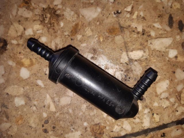 bontott AUDI A4 B8 Vákum Tartály