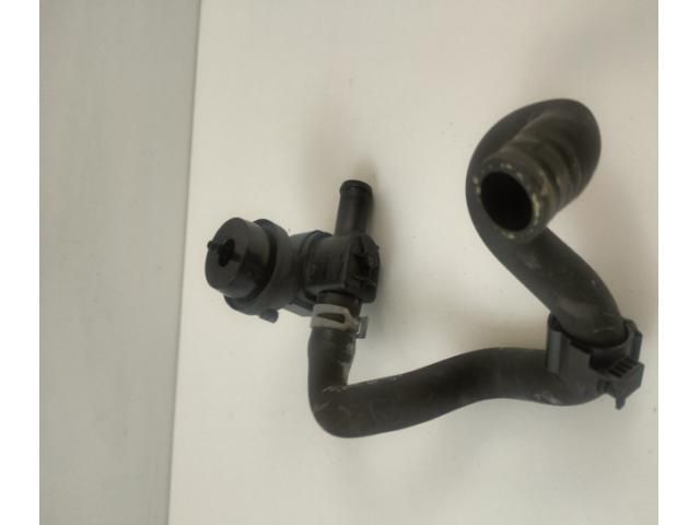 bontott AUDI A4 B8 Vákuumcső