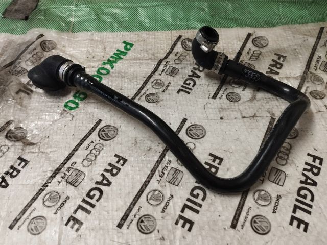 bontott AUDI A4 B8 Vákuumcső