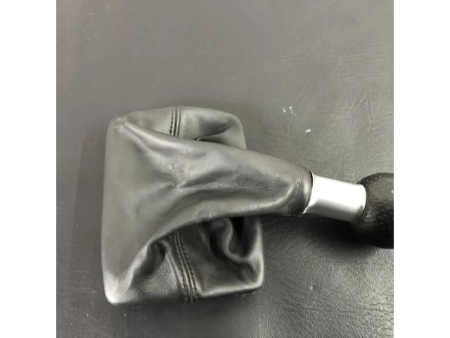 bontott AUDI A4 B8 Váltógomb