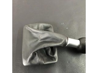 bontott AUDI A4 B8 Váltógomb