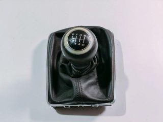 bontott AUDI A4 B8 Váltógomb