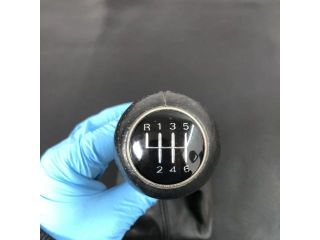 bontott AUDI A4 B8 Váltógomb