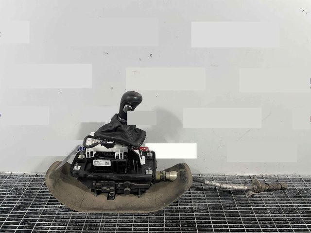 bontott AUDI A4 B8 Váltógomb