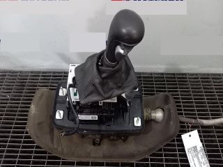 bontott AUDI A4 B8 Váltógomb