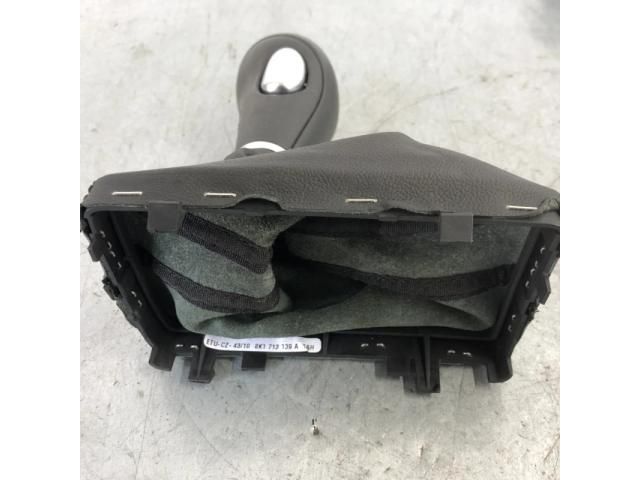 bontott AUDI A4 B8 Váltógomb