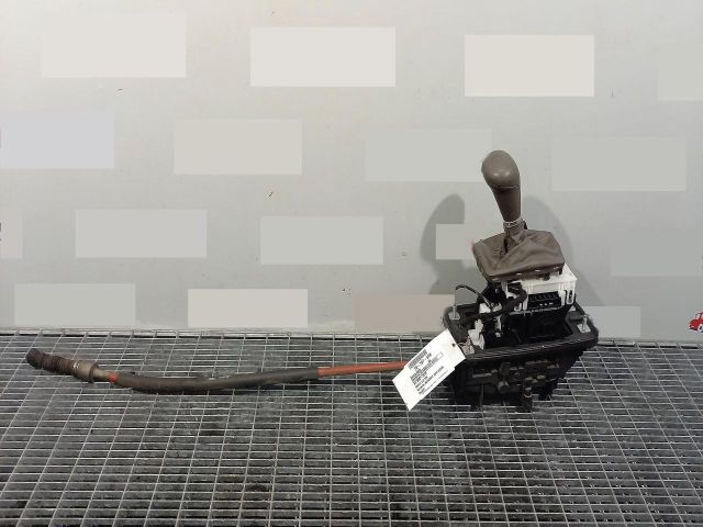 bontott AUDI A4 B8 Váltógomb