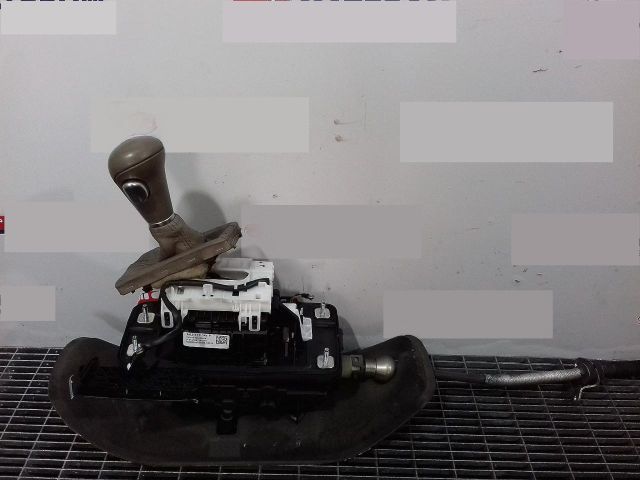 bontott AUDI A4 B8 Váltógomb