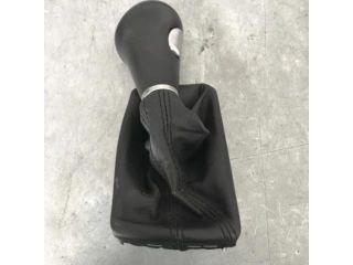 bontott AUDI A4 B8 Váltógomb