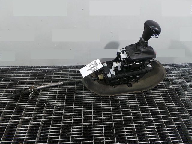 bontott AUDI A4 B8 Váltógomb