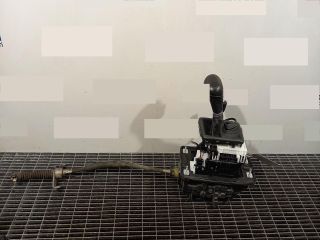 bontott AUDI A4 B8 Váltógomb