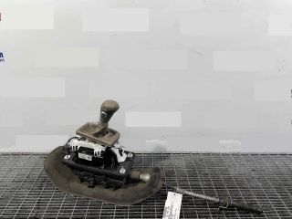 bontott AUDI A4 B8 Váltógomb