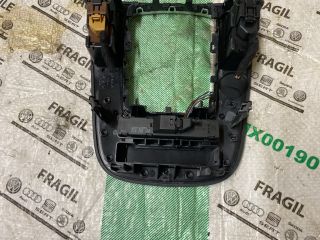 bontott AUDI A4 B8 Váltókar Keret