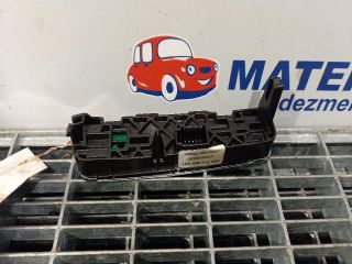 bontott AUDI A4 B8 Váltókar Keret