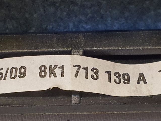 bontott AUDI A4 B8 Váltószoknya