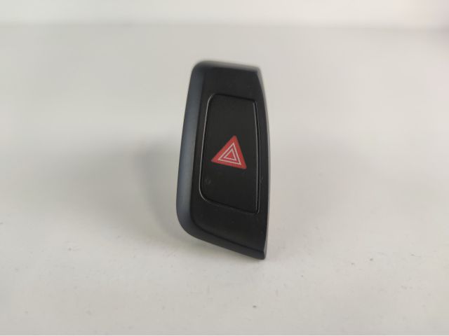 bontott AUDI A4 B8 Vészvillogó Kapcsoló