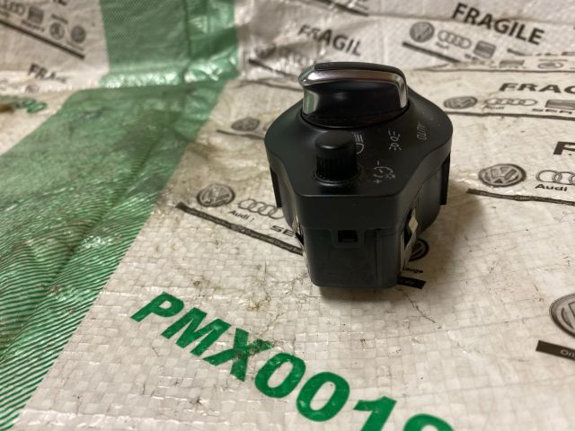 bontott AUDI A4 B8 Világítás Kapcsoló