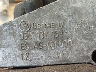 bontott AUDI A4 B8 Vízhűtő Radiátor Tartó