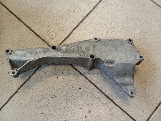 bontott AUDI A4 B8 Vízhűtő Radiátor Tartó