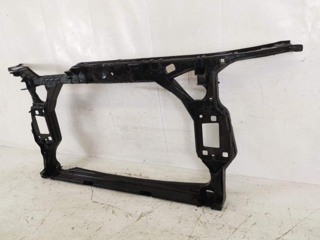 bontott AUDI A4 B8 Vízhűtő Radiátor Tartó