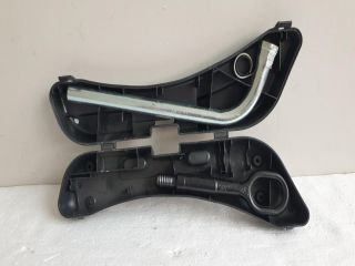 bontott AUDI A4 B8 Vonószem