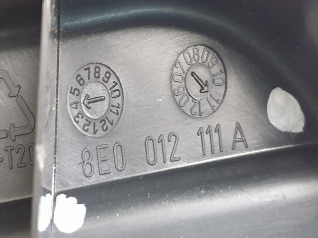 bontott AUDI A4 B8 Vonószem