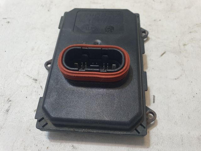 bontott AUDI A4 B8 Xenon Trafó