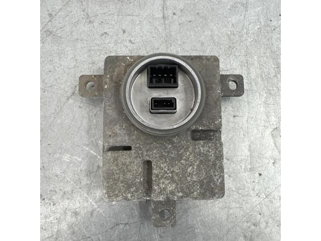 bontott AUDI A4 B8 Xenon Trafó