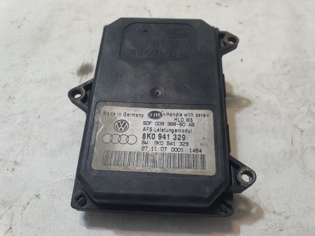 bontott AUDI A4 B8 Xenon Trafó