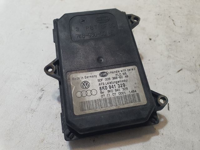 bontott AUDI A4 B8 Xenon Trafó