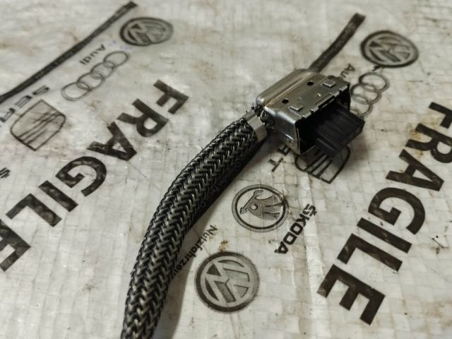 bontott AUDI A4 B8 Xenon Trafó