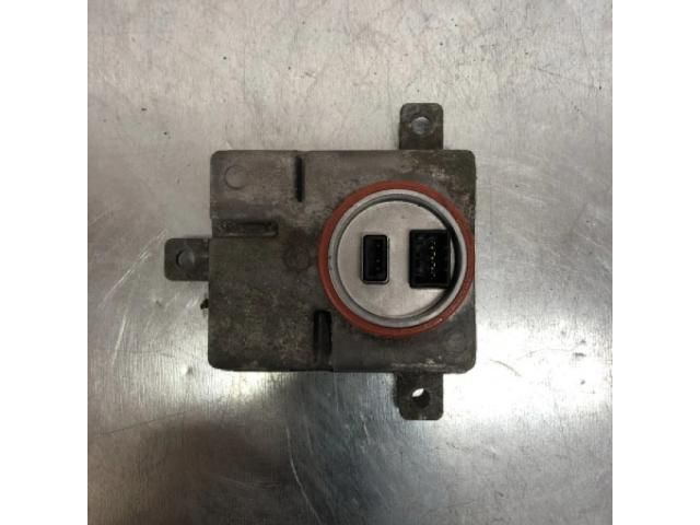 bontott AUDI A4 B8 Xenon Trafó